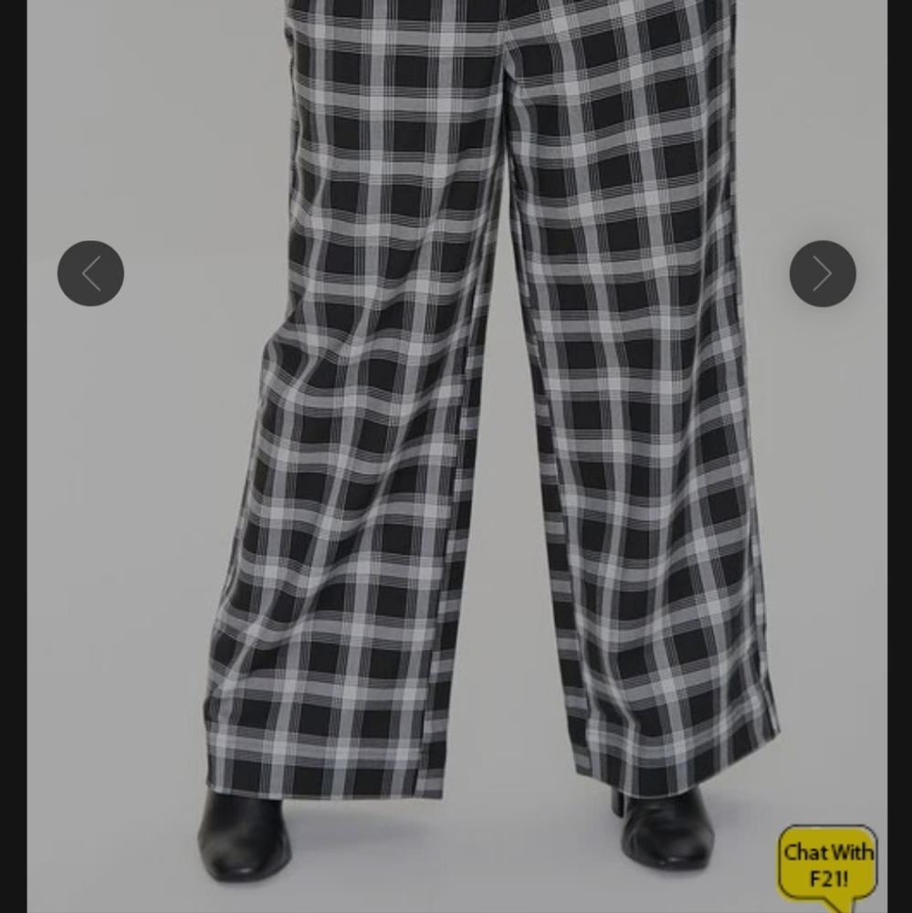 NWT Forever 21 Plus: Wide Leg Pants - Picture 2 of 7